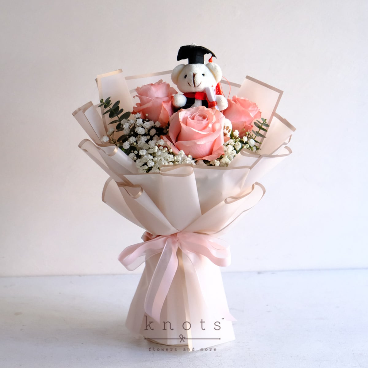 Bunga Wisuda Juntai — Express Florist
