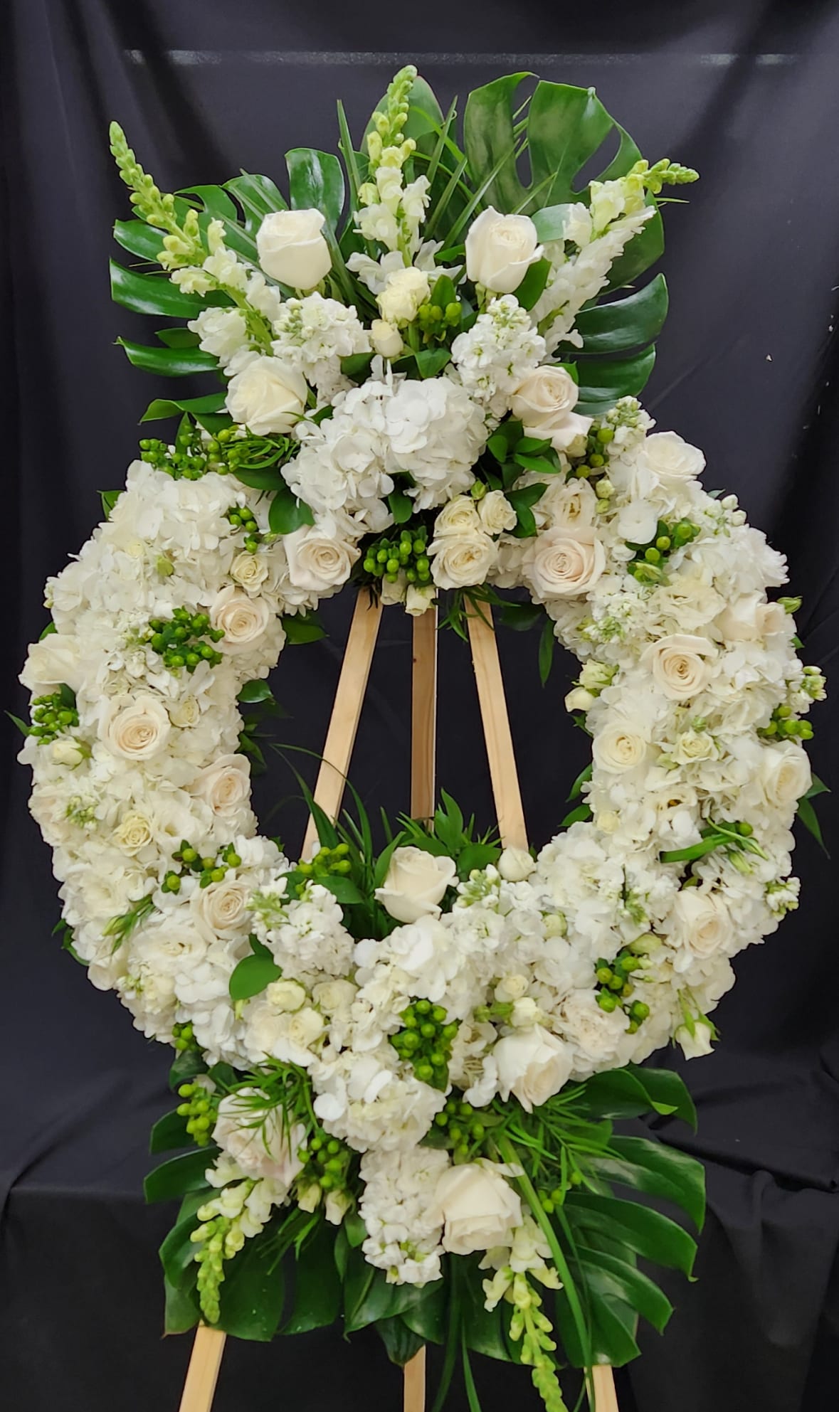 Rangkaian Bunga Duka Cita — Express Florist